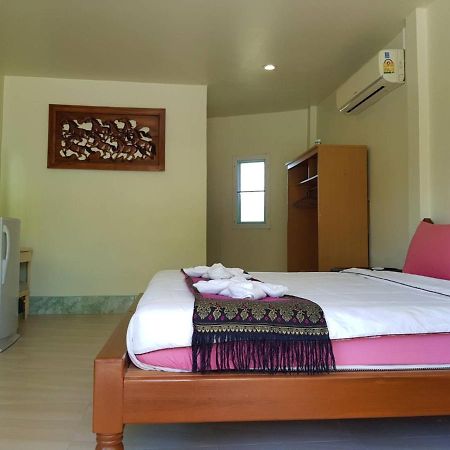 Discovery House Hotel Sha Plus Nai Yang Exterior photo
