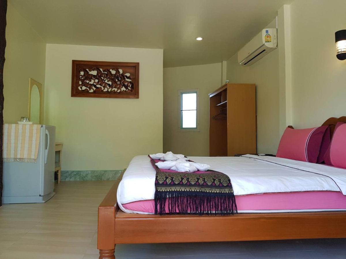 Discovery House Hotel Sha Plus Nai Yang Exterior photo