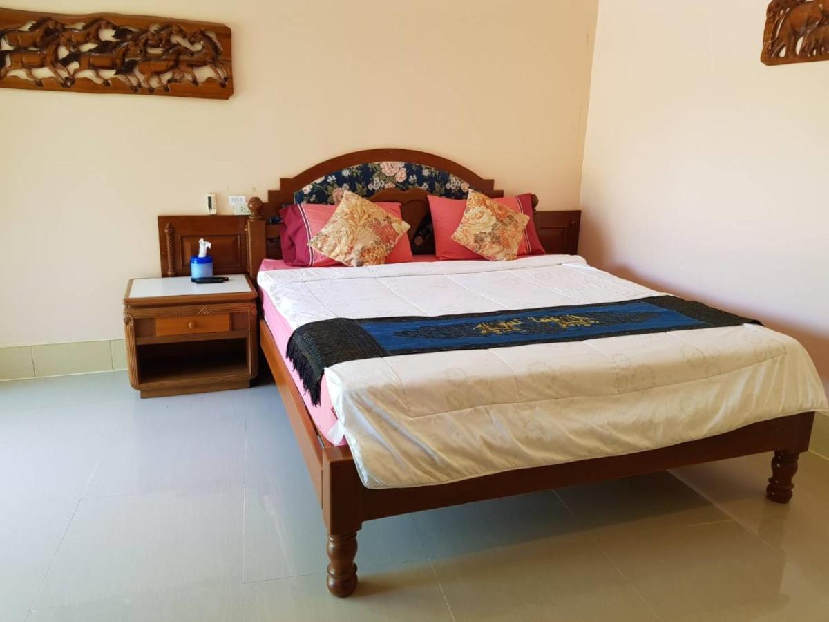 Discovery House Hotel Sha Plus Nai Yang Exterior photo